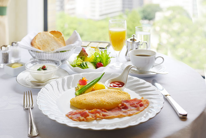 朝食