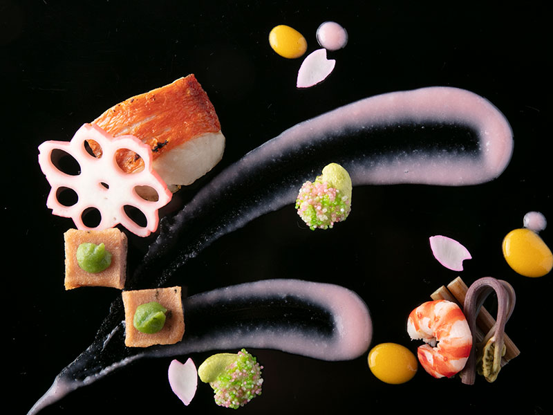 〈昼席〉特選桜昼会席