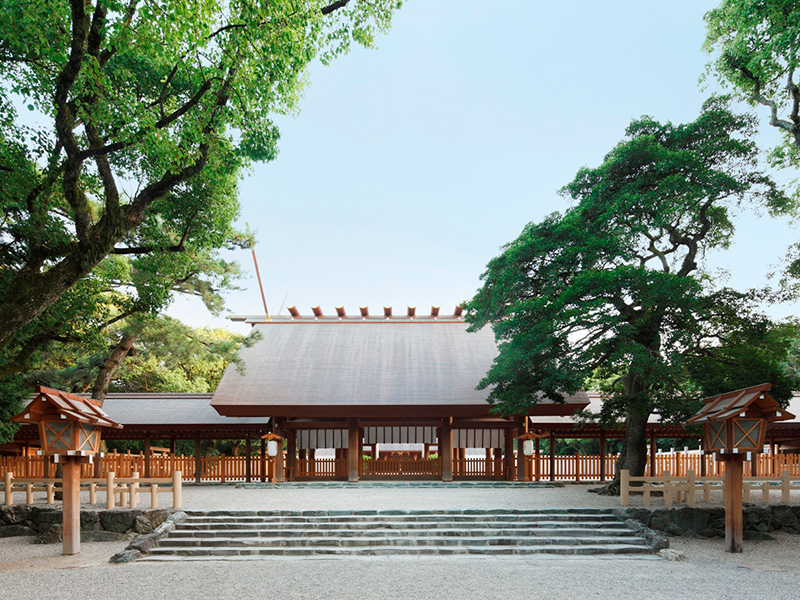 三種の神器の一つ草薙神剣が祀られる<br />
熱田神宮