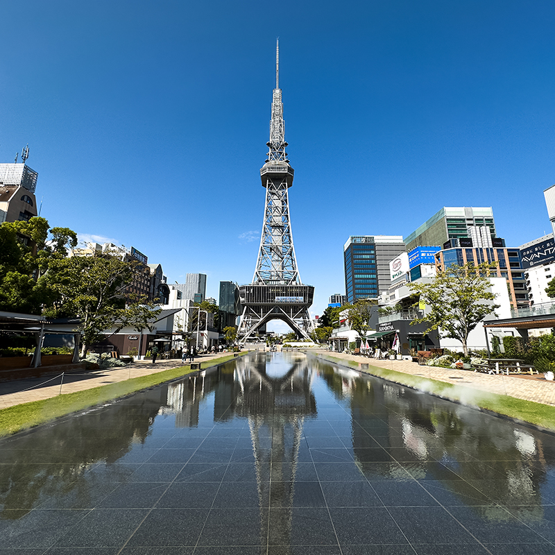 日本で初めての集約電波鉄塔 
中部電力 MIRAI TOWER