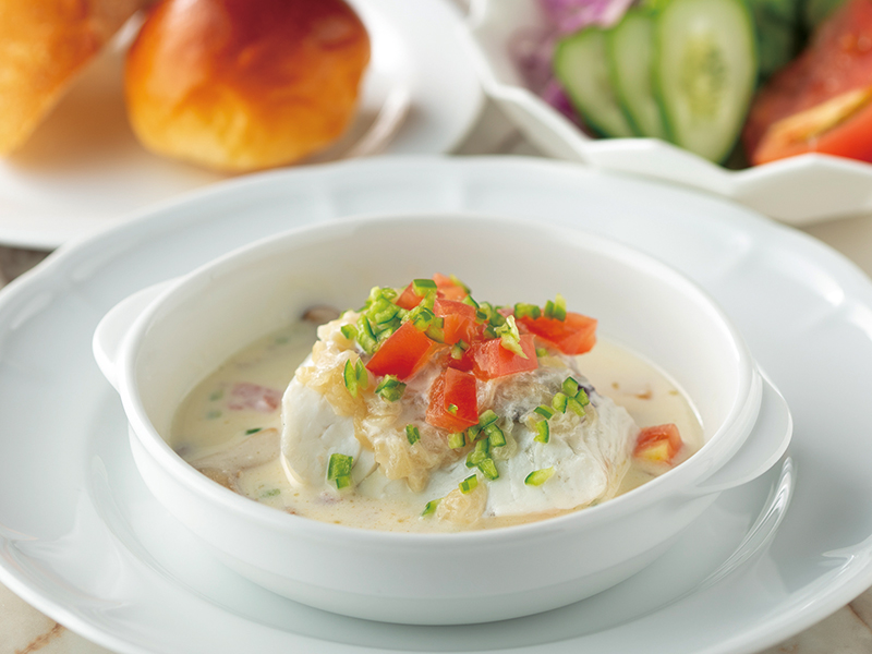 〈伝統の逸品〉真鯛のクレオール