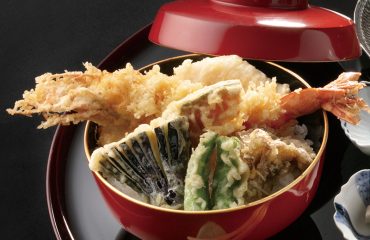 〈呉竹〉<br>［平日限定・昼席］大海老天丼御膳