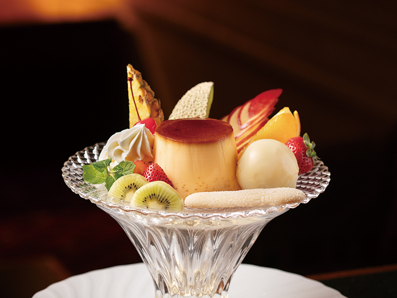 プリンアラモード<br>～彩り豊かな果実とともに～